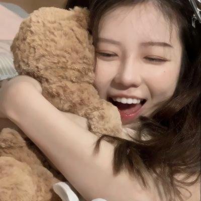 艳谍飘香